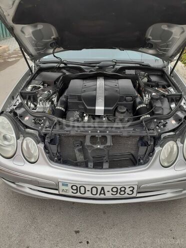 Mercedes E 320 2002, 300,000 km - 3.2 l - Bakı
