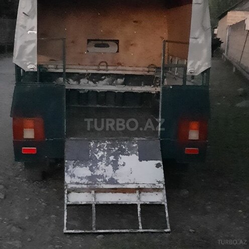 IJ 2126 Oda 2001, 41,700 km - 1.7 l - Balakən