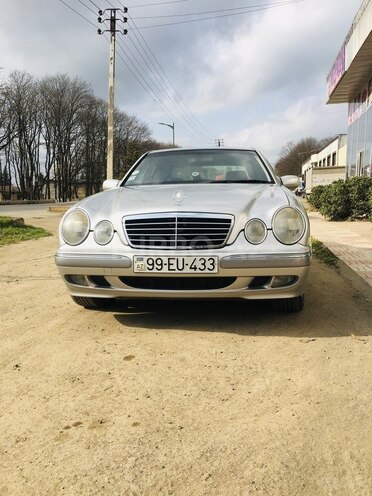 Mercedes E 200 2001, 366,344 km - 2.0 l - Masallı