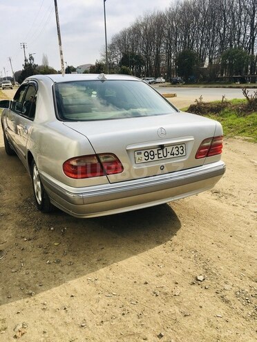 Mercedes E 200 2001, 366,344 km - 2.0 l - Masallı