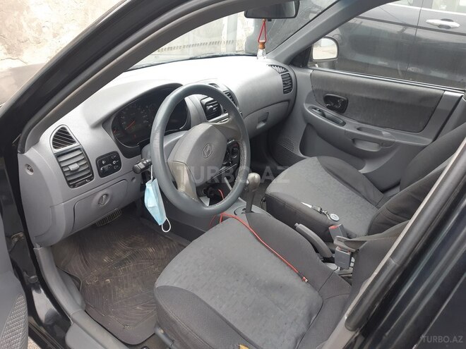 Hyundai Accent 2005, 330,000 km - 1.6 l - Bakı