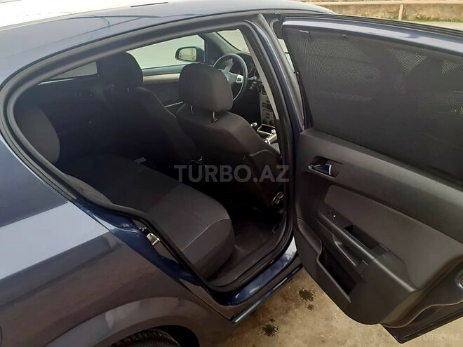 Opel Astra 2008, 220,000 km - 1.3 л - Bakı