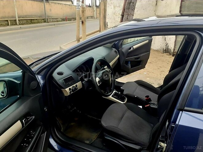 Opel Astra 2008, 220,000 km - 1.3 л - Bakı