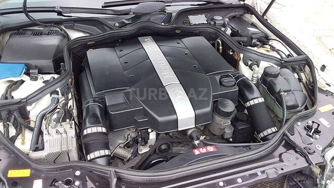Mercedes E 320 2004, 305,000 km - 3.2 l - Salyan