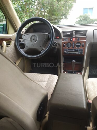 Mercedes C 200 1994, 325,000 km - 2.0 l - Lənkəran
