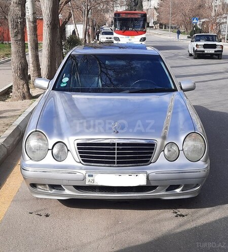 Mercedes E 240 1999, 330,000 km - 2.4 l - Bakı