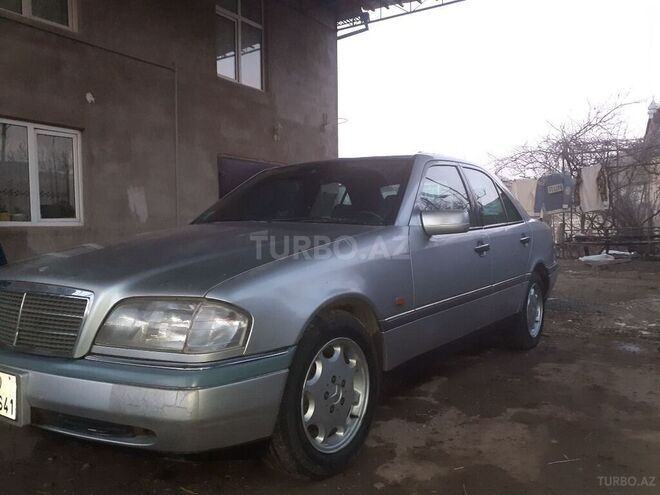 Mercedes C 220 1993, 172,000 km - 2.2 л - Cəlilabad
