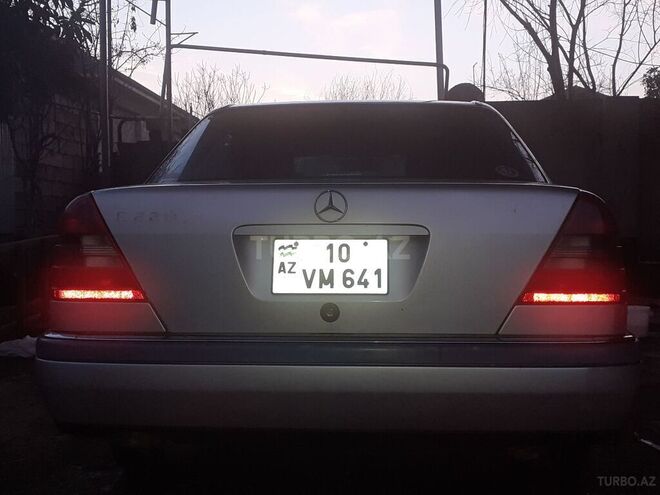 Mercedes C 220 1993, 172,000 km - 2.2 л - Cəlilabad