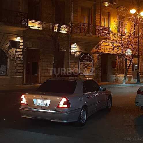 Mercedes C 240 1998, 335,000 km - 2.4 l - Salyan