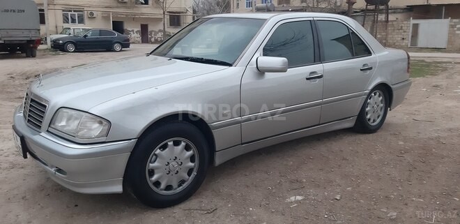 Mercedes C 240 1998, 335,000 km - 2.4 l - Salyan