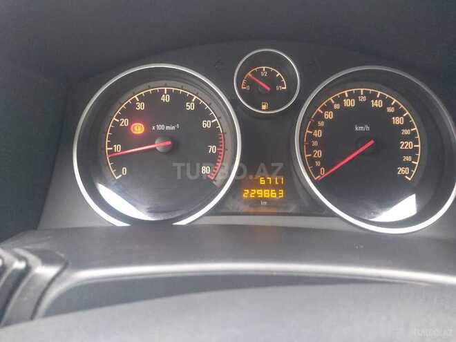 Opel Astra 2006, 229,000 km - 1.4 l - Yevlax