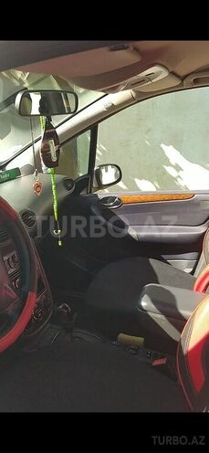 Mercedes A 160 2011, 262,000 km - 1.6 l - Bakı
