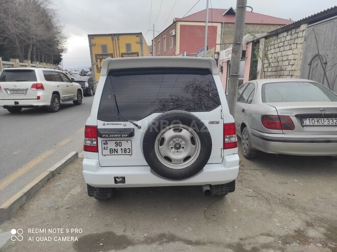 Mitsubishi Pajero io 1999, 248,000 km - 1.8 l - Bakı