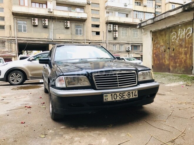 Mercedes E 230 1997, 168,000 km - 2.3 l - Bakı