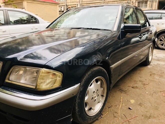 Mercedes E 230 1997, 168,000 km - 2.3 l - Bakı