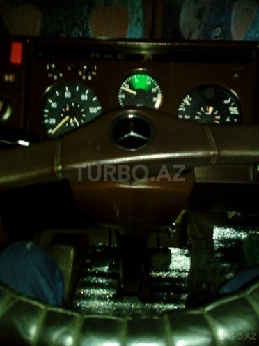 Mercedes Atego 814 1987, 270,809 km - 0.4 l - Zaqatala