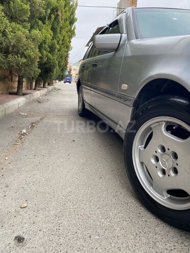 Mercedes C 220 1998, 380,000 km - 2.2 l - Bakı