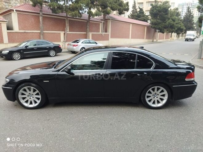 BMW 745 2003, 300,000 km - 4.4 л - Bakı