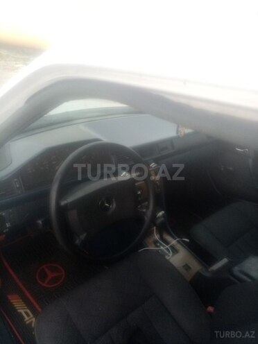 Mercedes E 200 1988, 511 km - 0.1 l - Bakı