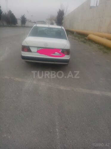 Mercedes E 200 1988, 511 km - 0.1 l - Bakı