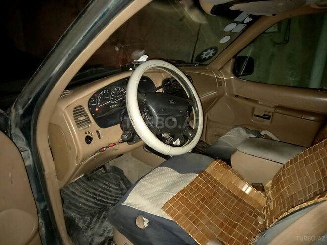 Ford Explorer 1995, 250,000 km - 4.0 л - Bakı