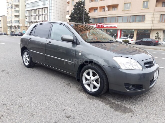 Toyota Corolla 2005, 195,000 km - 1.4 l - Bakı