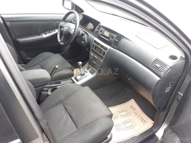 Toyota Corolla 2005, 195,000 km - 1.4 l - Bakı