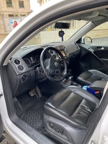 Volkswagen Tiguan 2010, 97,500 km - 2.0 l - Bakı