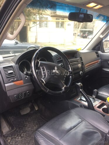 Mitsubishi Pajero 2007, 135,000 km - 3.0 l - Bakı