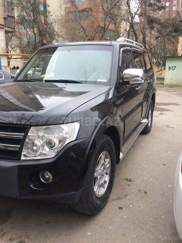 Mitsubishi Pajero 2007, 135,000 km - 3.0 l - Bakı