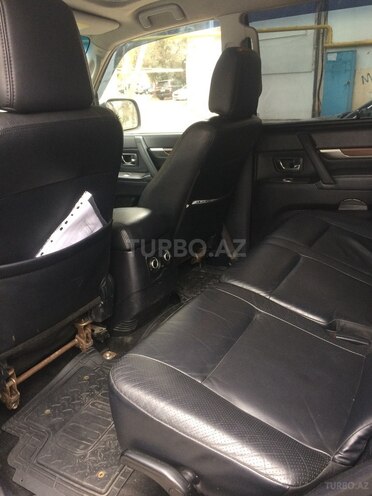 Mitsubishi Pajero 2007, 135,000 km - 3.0 l - Bakı
