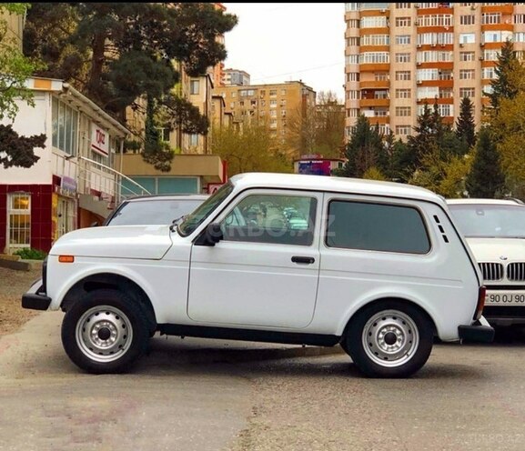 LADA (VAZ) Niva 2015, 80,000 km - 1.7 л - Beyləqan