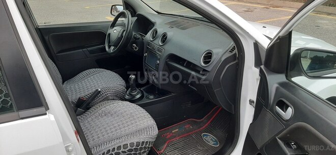 Ford Fusion 2008, 225,000 km - 1.4 l - Sumqayıt