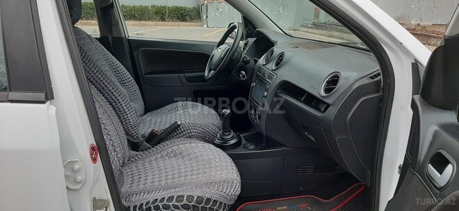 Ford Fusion 2008, 225,000 km - 1.4 l - Sumqayıt