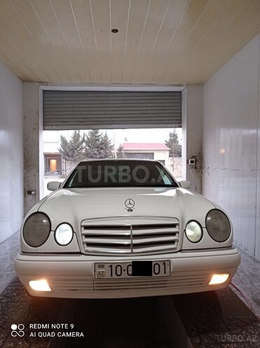 Mercedes E 320 1996, 319,800 km - 3.2 l - Bakı