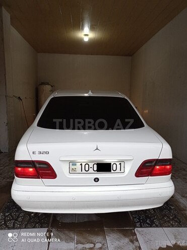 Mercedes E 320 1996, 319,800 km - 3.2 l - Bakı