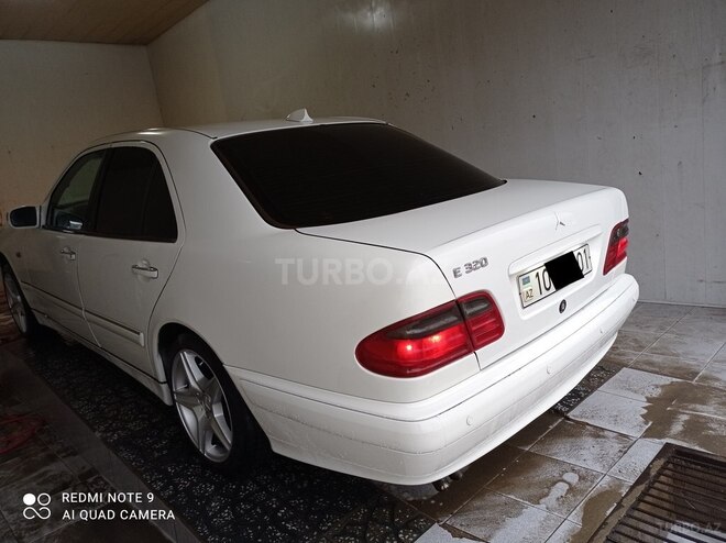 Mercedes E 320 1996, 319,800 km - 3.2 l - Bakı