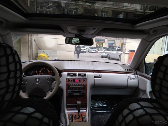 Mercedes E 220 1999, 335,000 km - 2.2 l - Bakı
