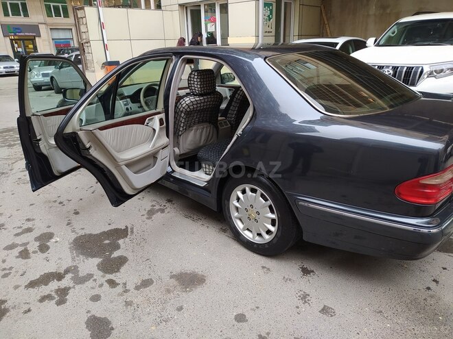 Mercedes E 220 1999, 335,000 km - 2.2 l - Bakı