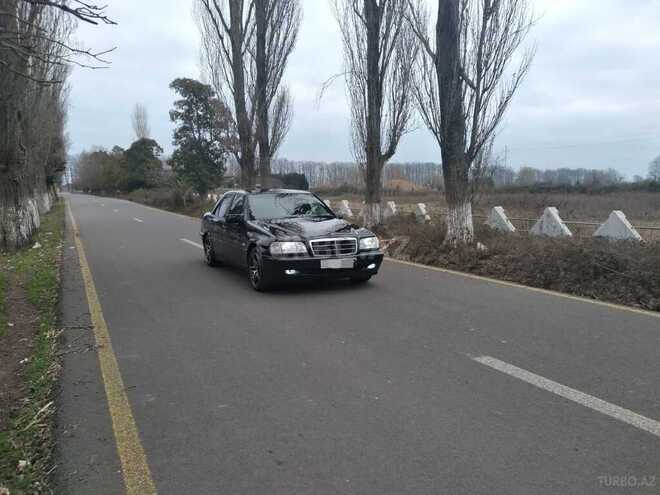 Mercedes C 180 1999, 290,000 km - 1.8 l - Lənkəran