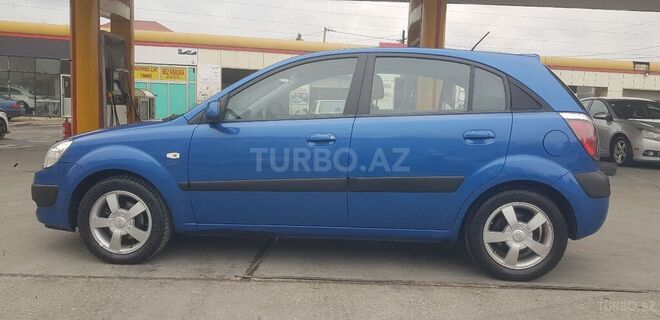 Kia Rio 2006, 133,000 km - 1.4 l - Bakı