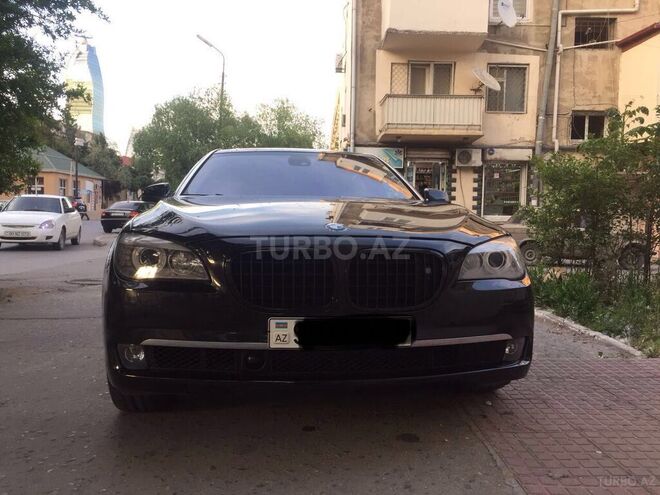 BMW 750 2009, 173,000 km - 4.4 l - Bakı