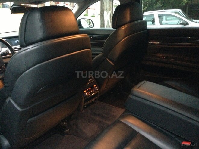 BMW 750 2009, 173,000 km - 4.4 l - Bakı