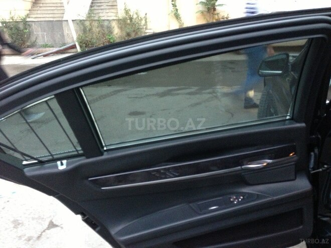 BMW 750 2009, 173,000 km - 4.4 l - Bakı