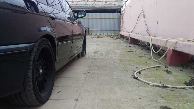 BMW 530 2000, 440,000 km - 3.0 l - Sabirabad