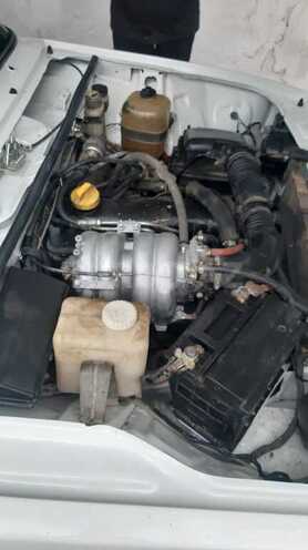 LADA (VAZ) 2107 2006, 137,000 km - 1.6 л - Gəncə