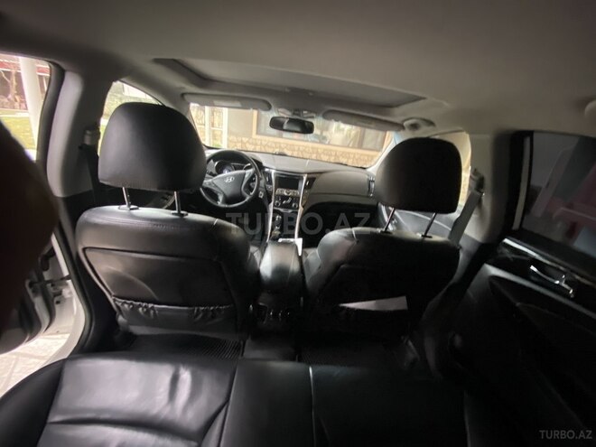 Hyundai Sonata 2011, 150,000 km - 2.4 l - Saatlı