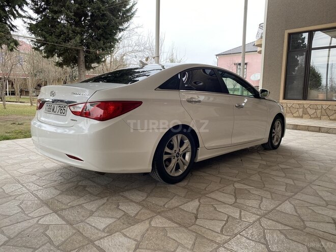 Hyundai Sonata 2011, 150,000 km - 2.4 l - Saatlı
