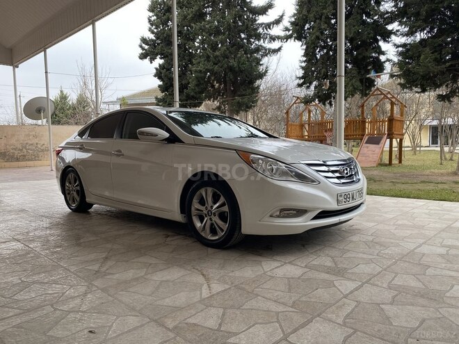 Hyundai Sonata 2011, 150,000 km - 2.4 l - Saatlı