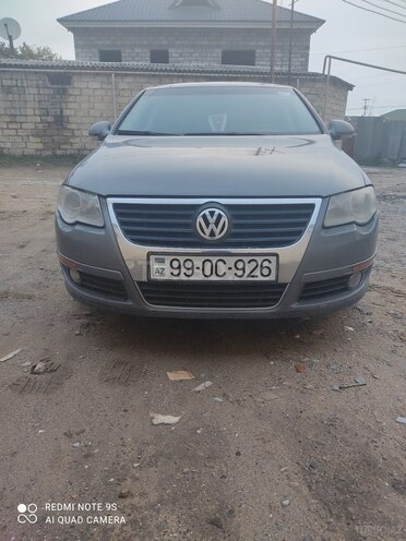 Volkswagen Passat 2005, 280,471 km - 2.0 l - Bakı